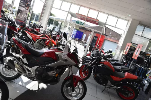 honda-showroom-5.jpg
