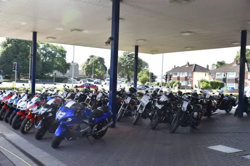 suzuki-showroom-3.jpg
